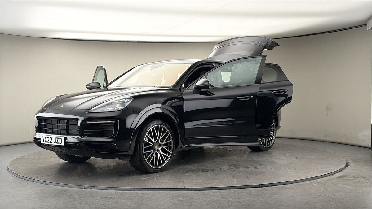 Porsche Cayenne Image 22