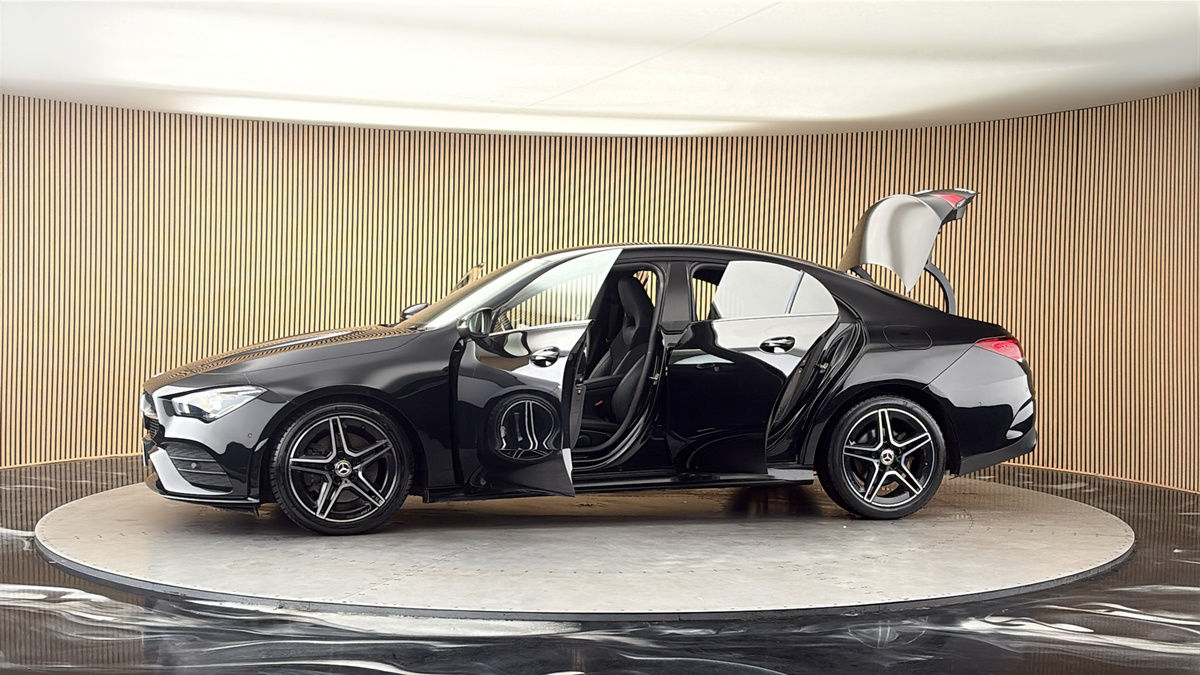 More views of Mercedes-Benz CLA
