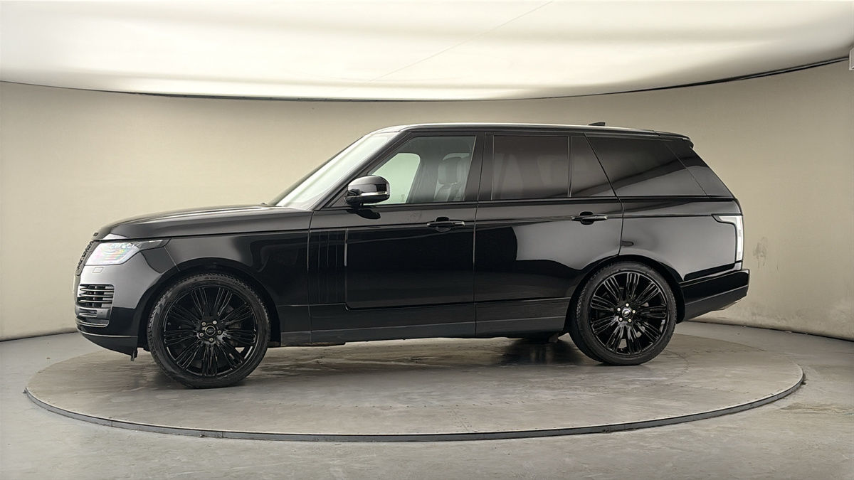 More views of Land Rover Range Rover