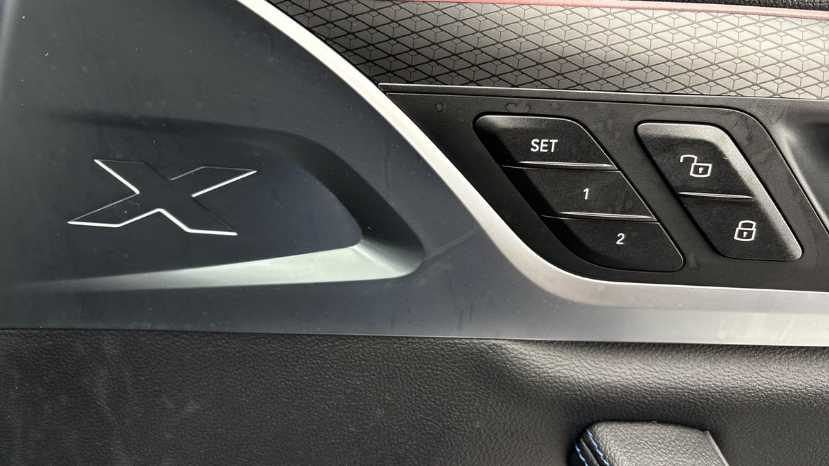 BMW iX3 Image 26