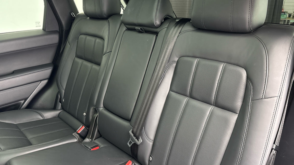 Land Rover Range Rover Sport Image 8