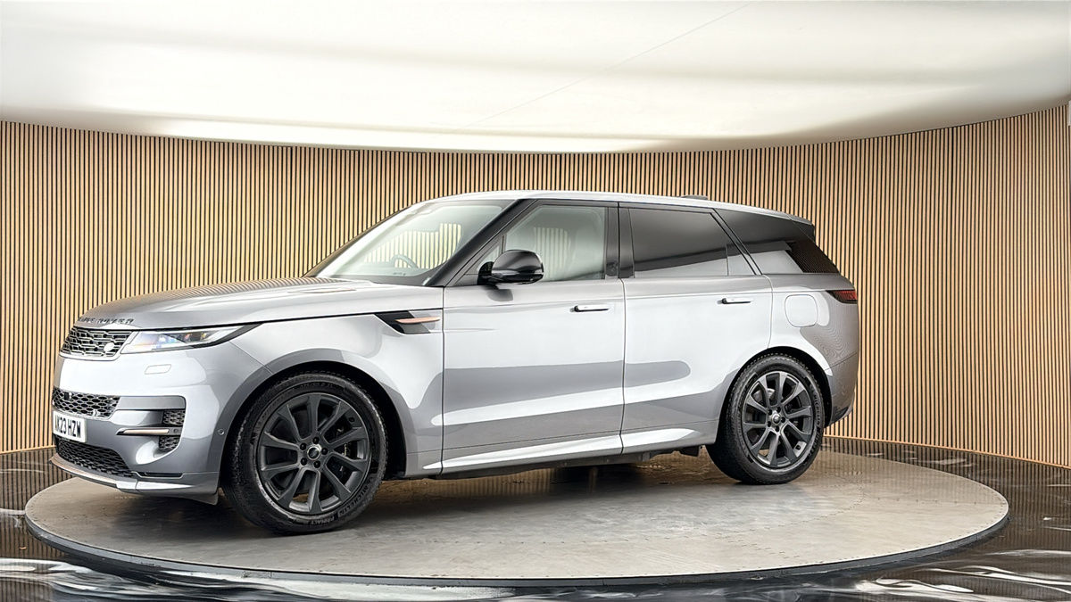More views of Land Rover Range Rover Sport