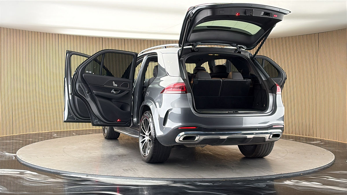 More views of Mercedes-Benz GLE