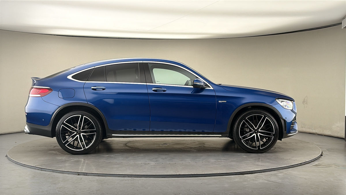 Mercedes-Benz GLC Image 16