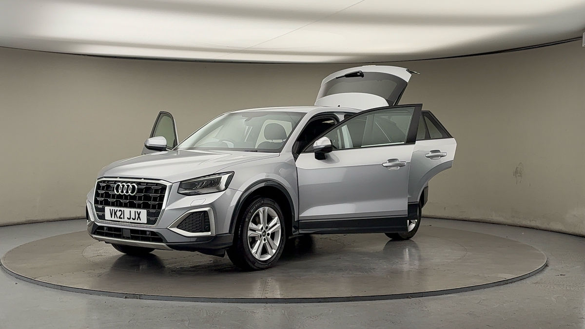 More views of Audi Q2