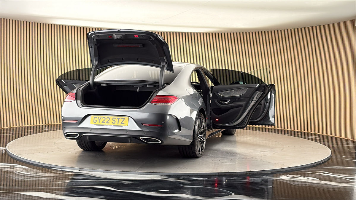 More views of Mercedes-Benz CLS