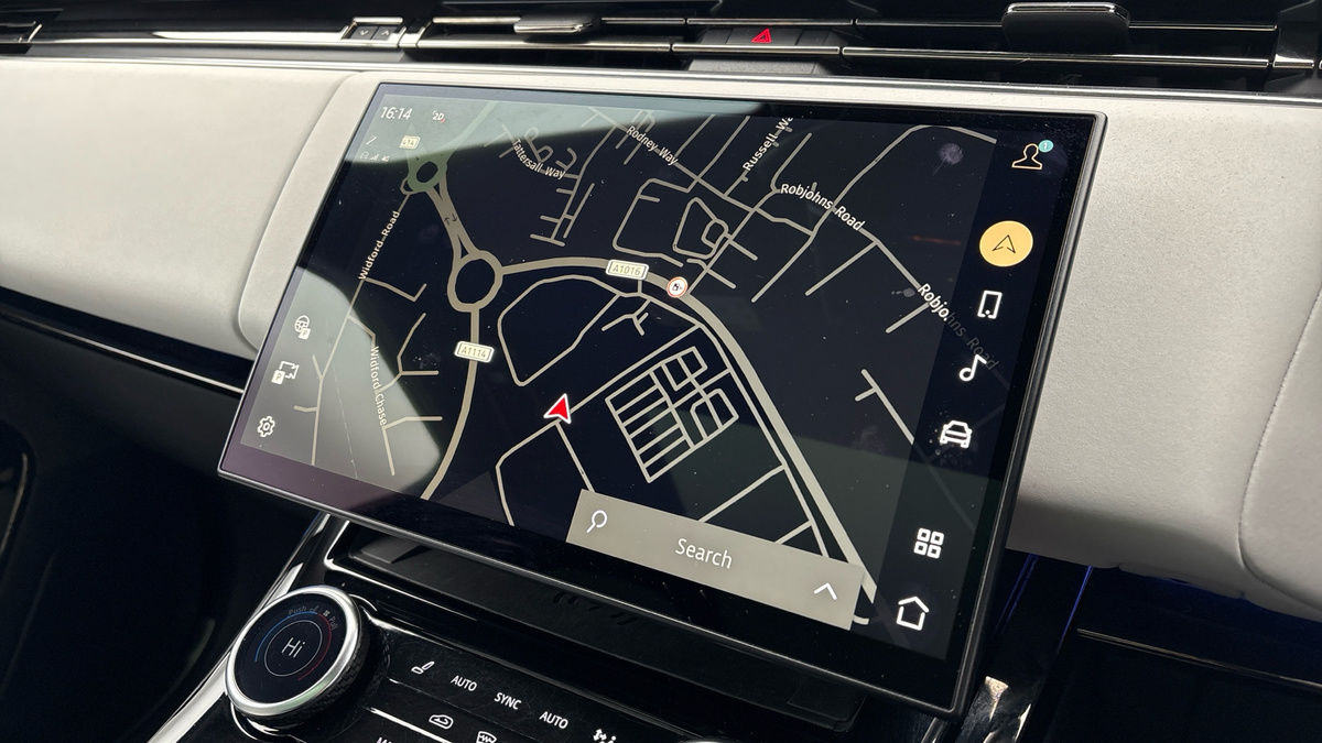 Land Rover Range Rover Sport Image 17