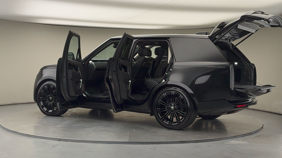 More views of Land Rover Range Rover