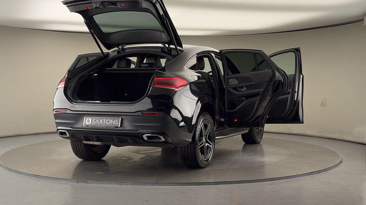 More views of Mercedes-Benz GLE