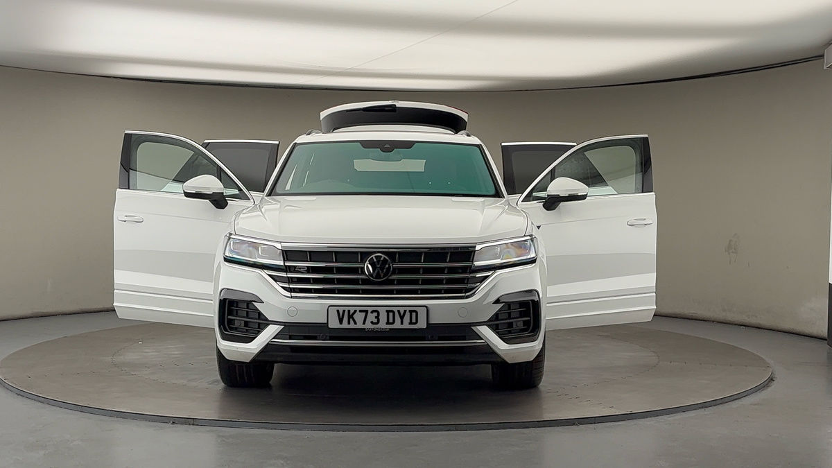 More views of Volkswagen Touareg