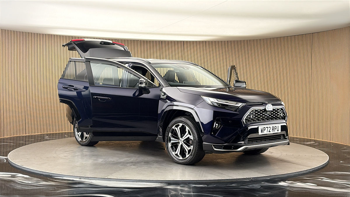 More views of Toyota RAV4