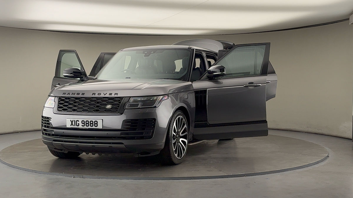 More views of Land Rover Range Rover
