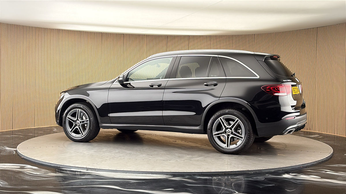 More views of Mercedes-Benz GLC