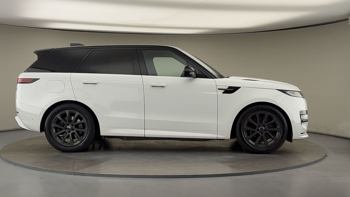 Land Rover Range Rover Sport Image 16