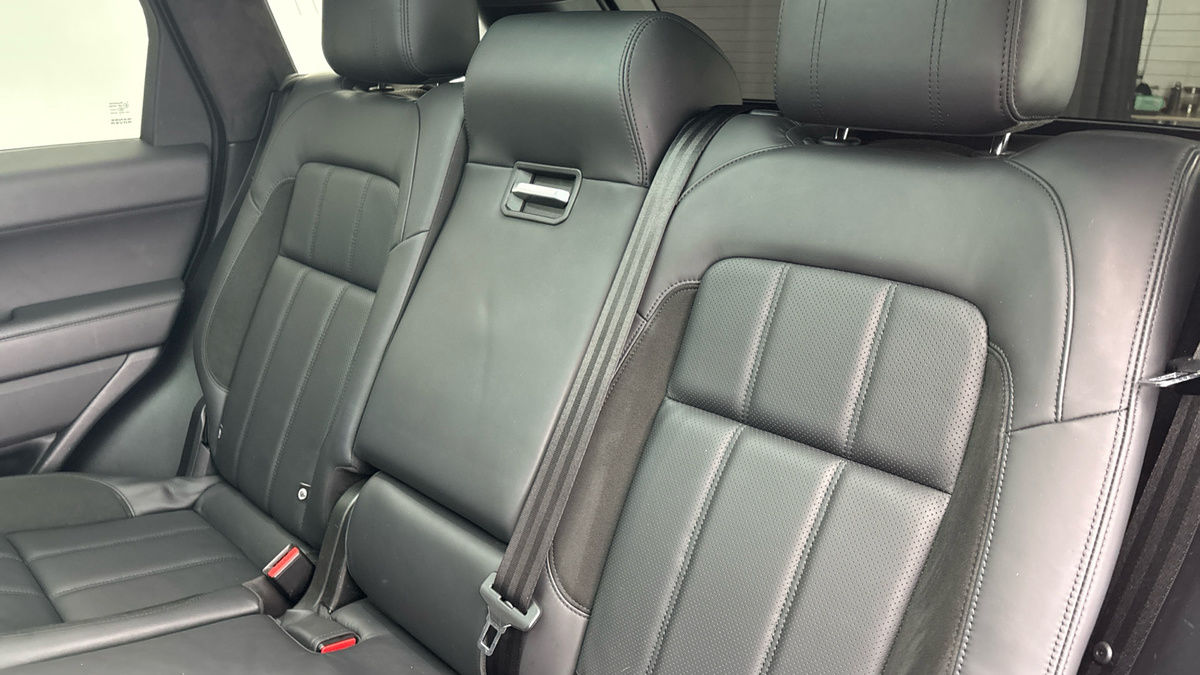 Land Rover Range Rover Sport Image 8