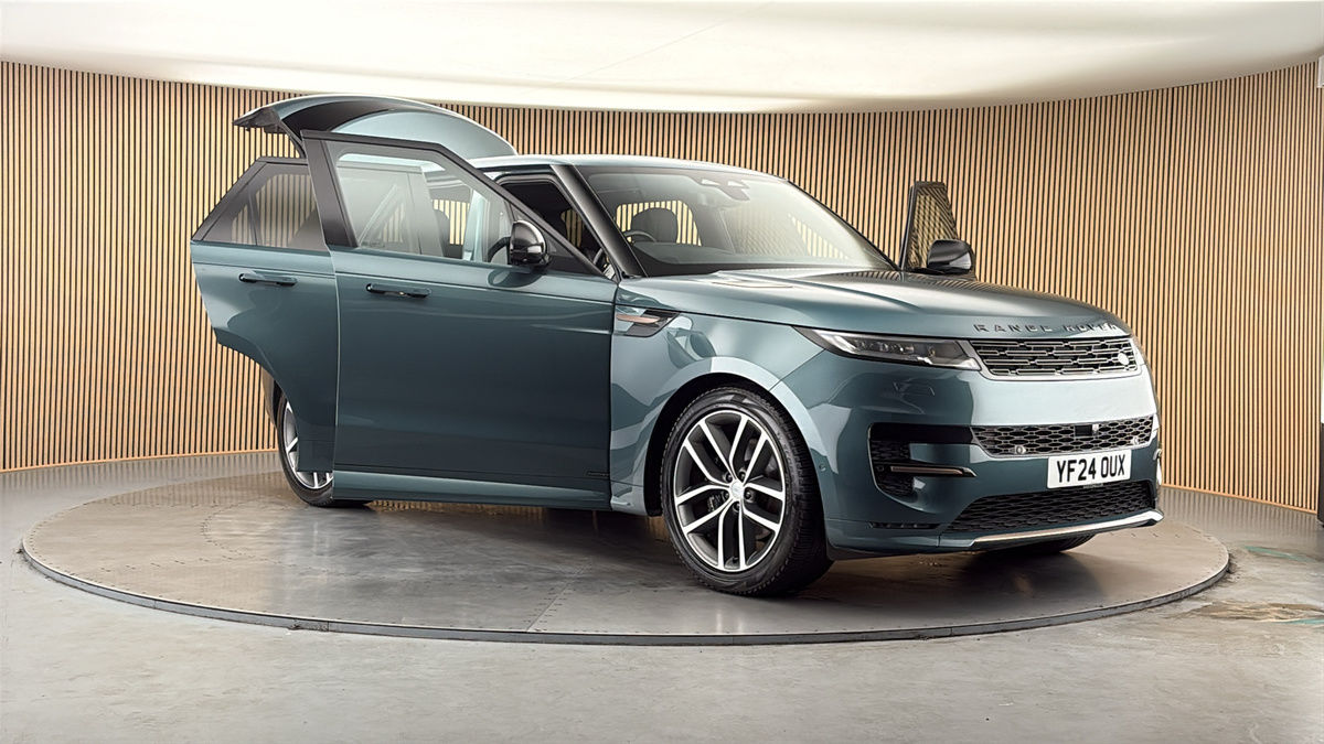 More views of Land Rover Range Rover Sport