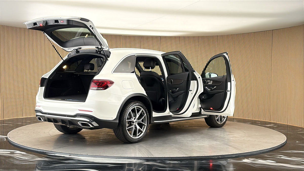 More views of Mercedes-Benz GLC