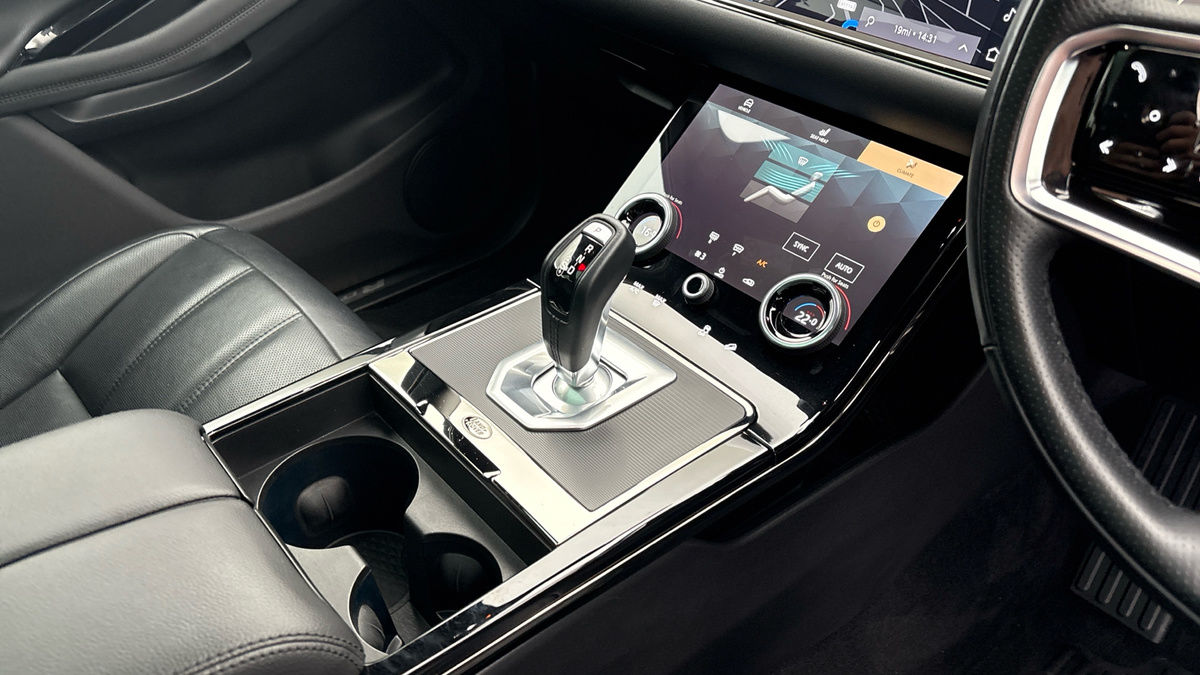 Land Rover Range Rover Evoque Image 18