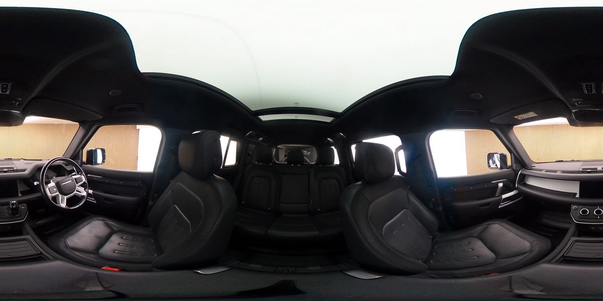More views of Land Rover Defender 110