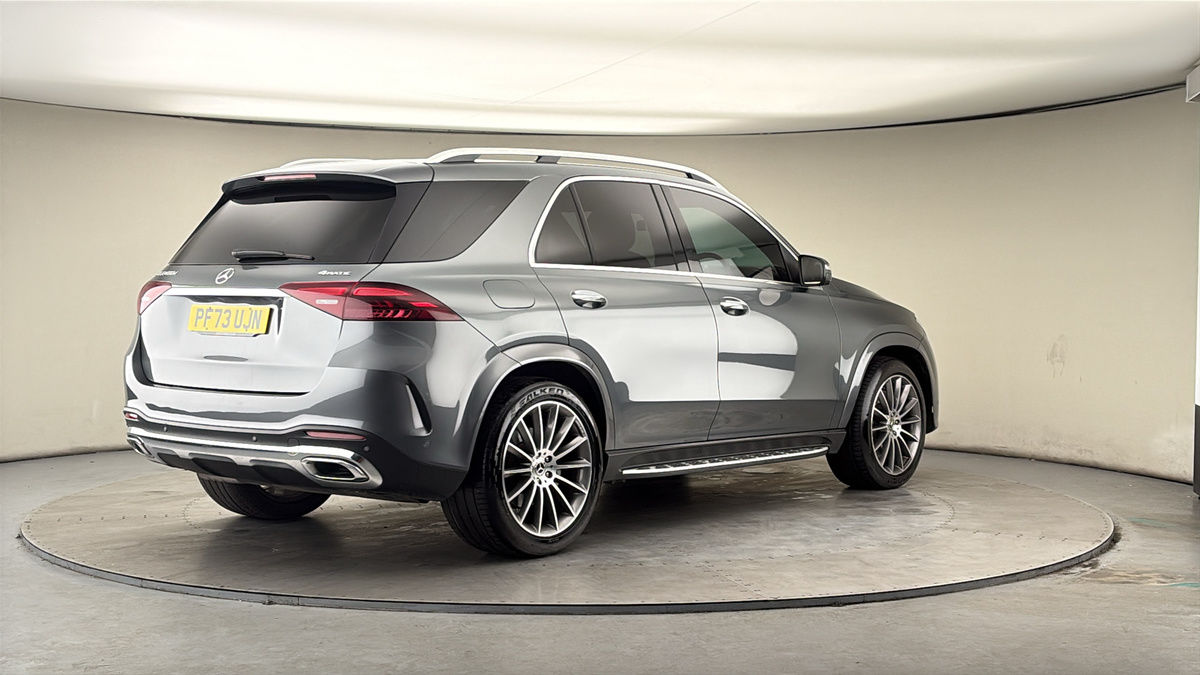 Mercedes-Benz GLE Image 21