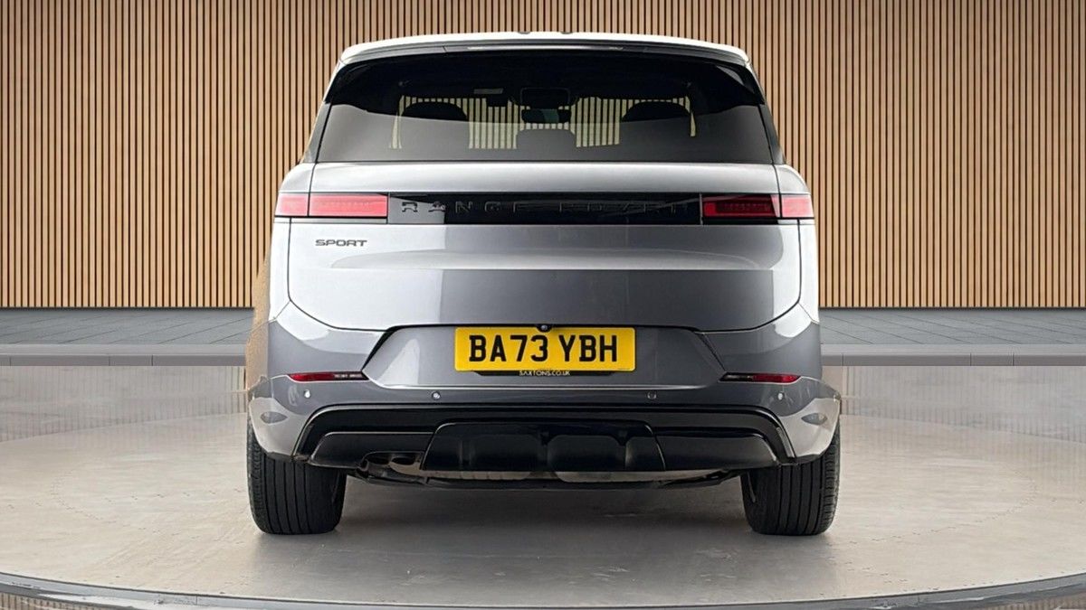 Land Rover Range Rover Sport Image 4
