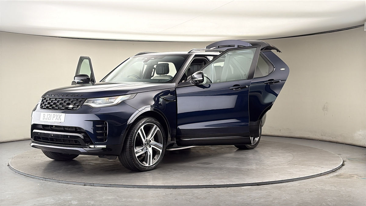 More views of Land Rover Discovery