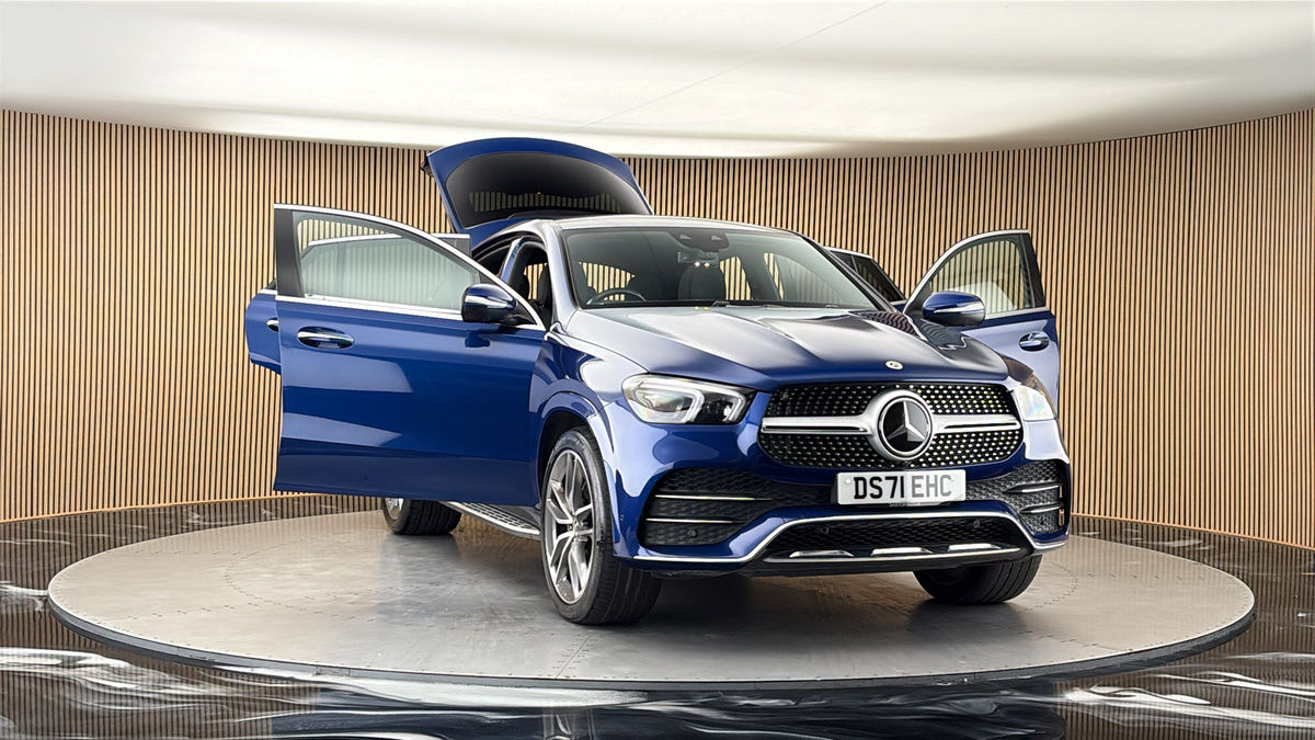 More views of Mercedes-Benz GLE