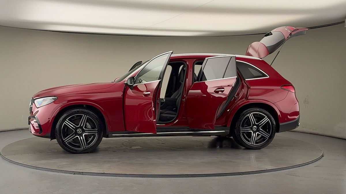 More views of Mercedes-Benz GLC