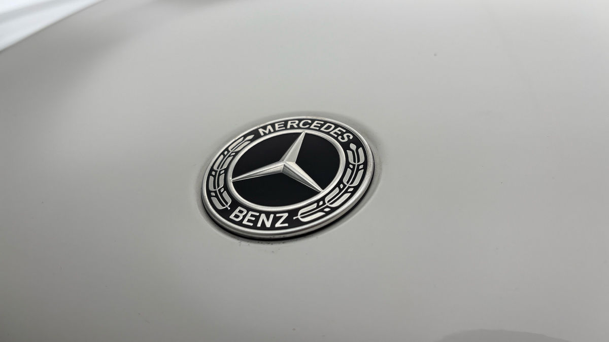 Mercedes-Benz GLE Image 24