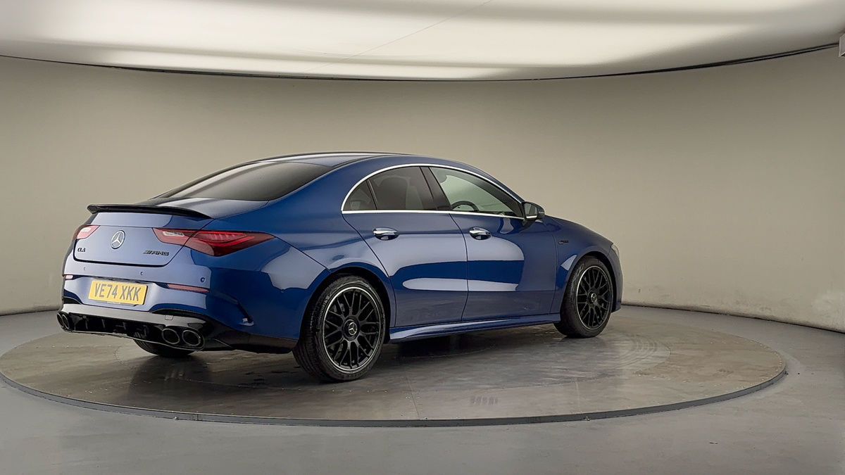 Mercedes-Benz CLA Image 21