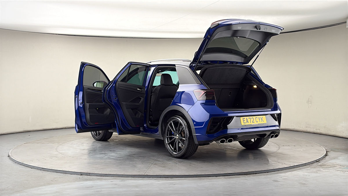 Volkswagen T-Roc Image 23