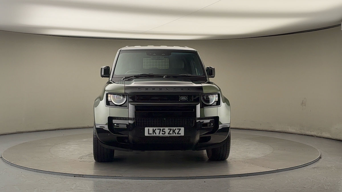 More views of Land Rover Defender 90