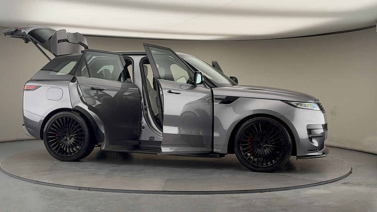 More views of Land Rover Range Rover Sport