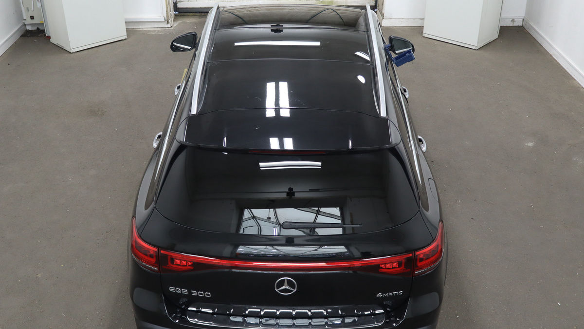 Mercedes-Benz EQB Image 8