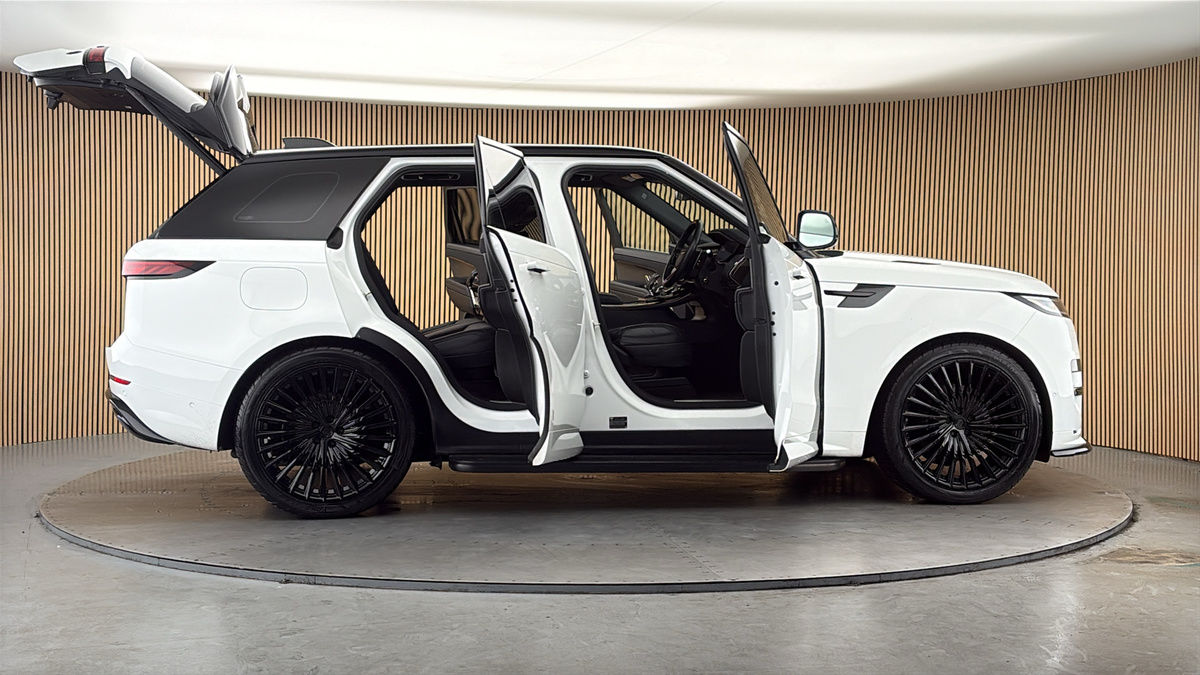 More views of Land Rover Range Rover Sport