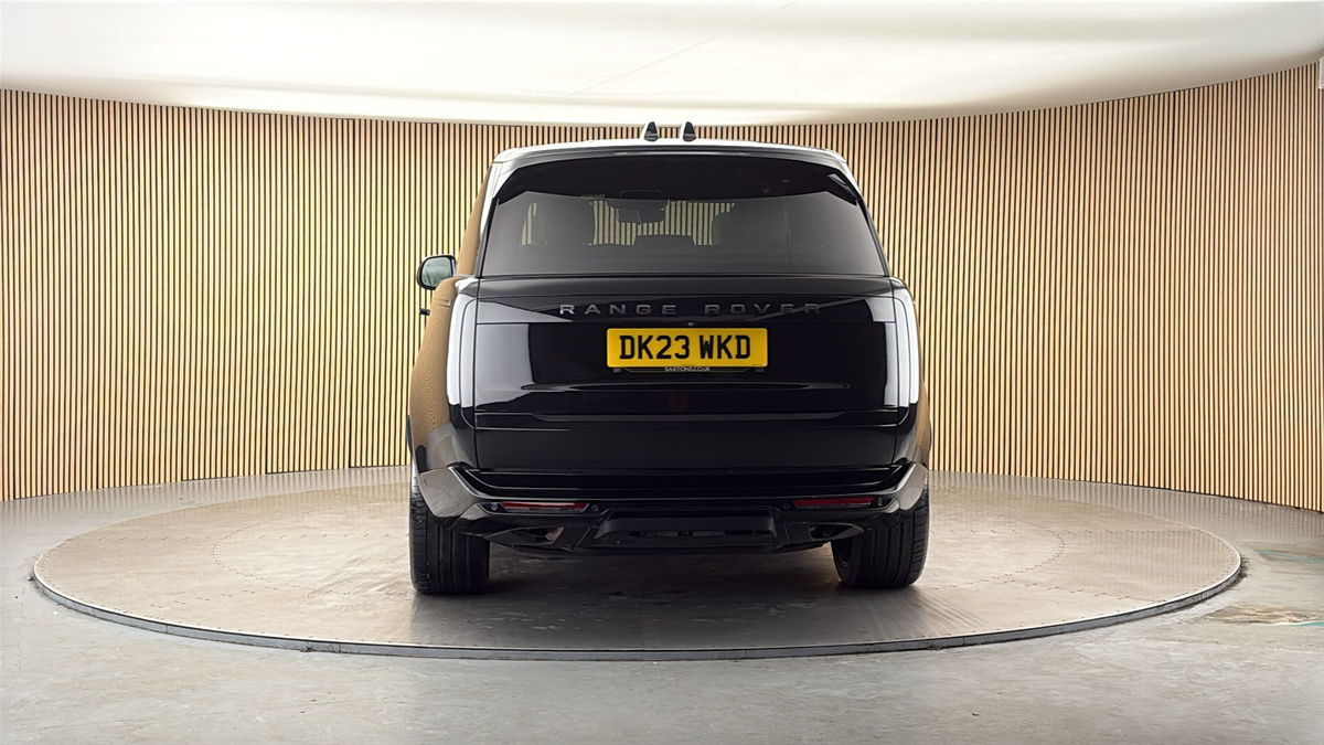 More views of Land Rover Range Rover
