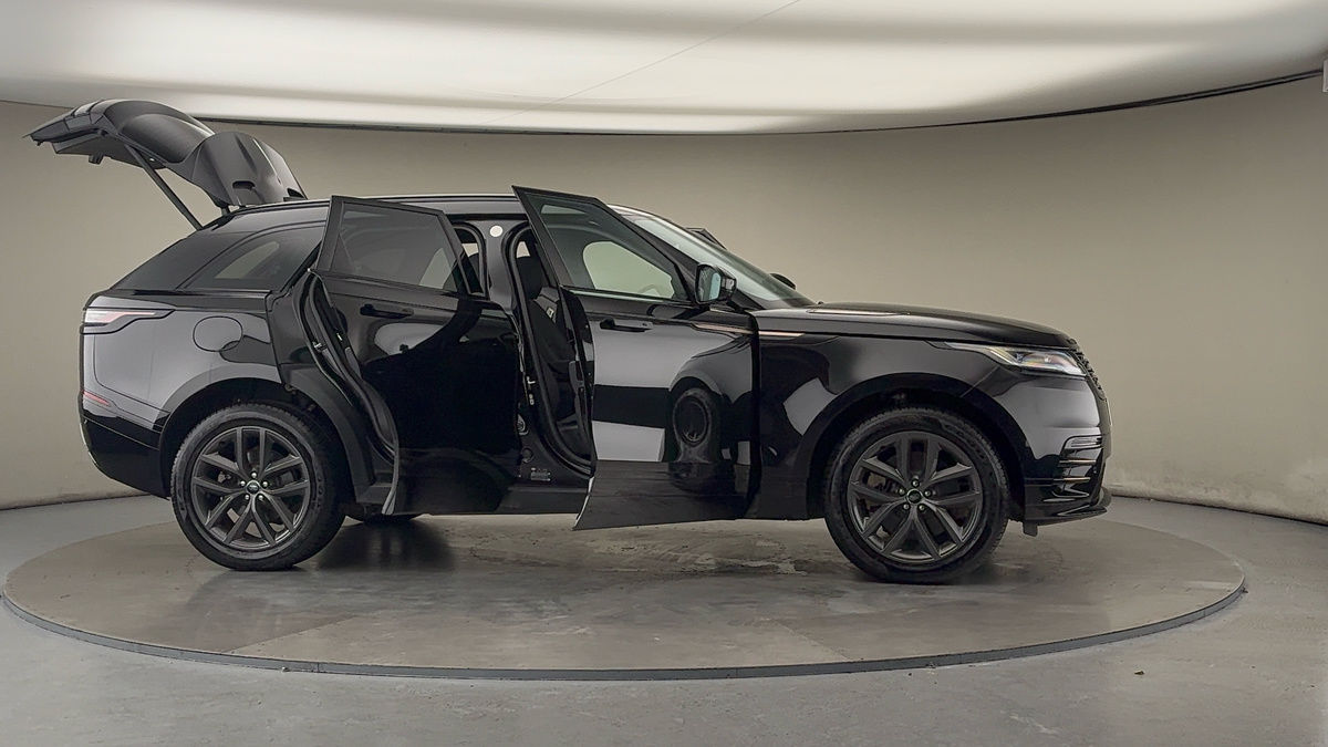 More views of Land Rover Range Rover Velar