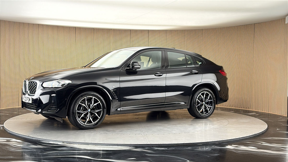 More views of BMW X4