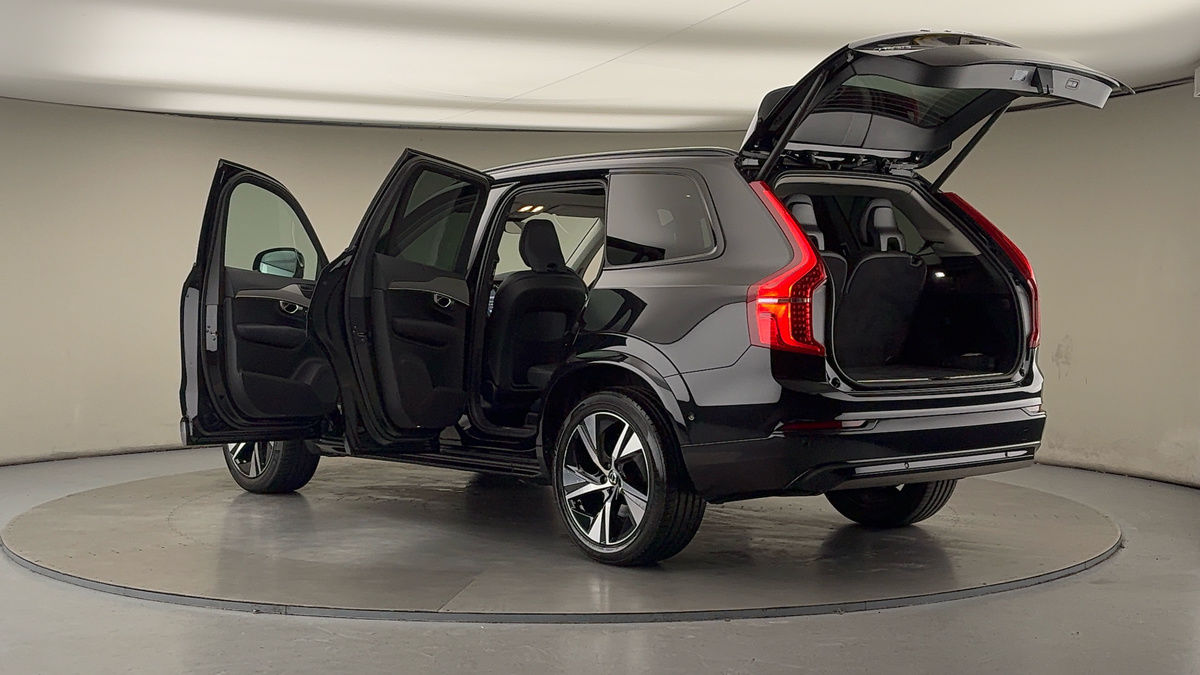 More views of Volvo XC90