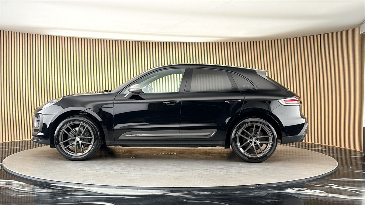 Porsche Macan Image 15