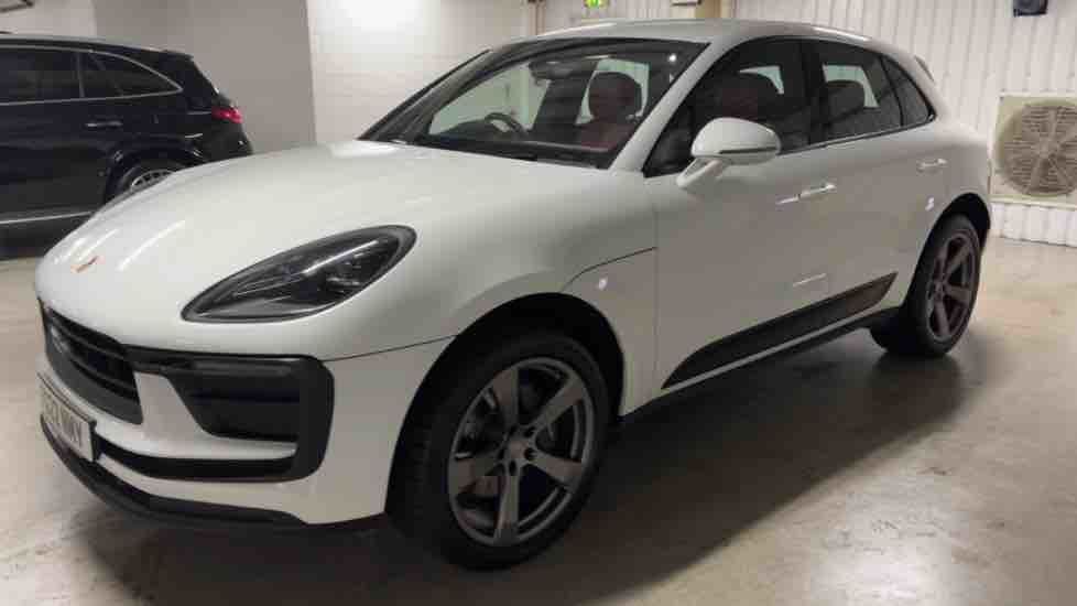 More views of Porsche Macan