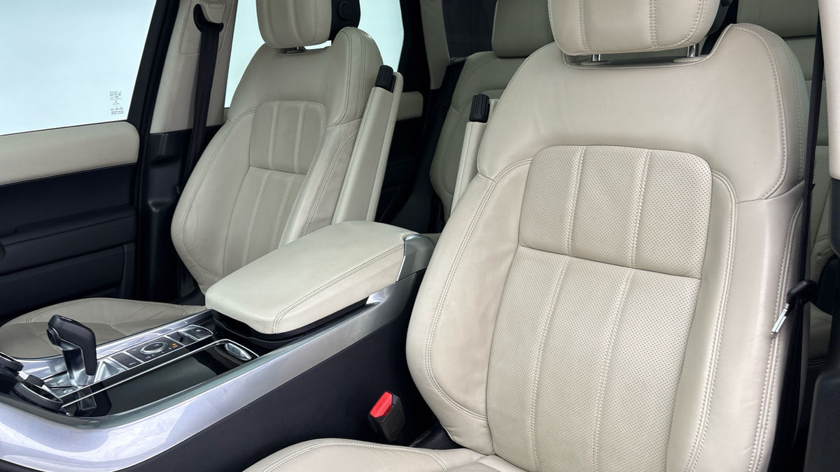 Land Rover Range Rover Sport Image 7