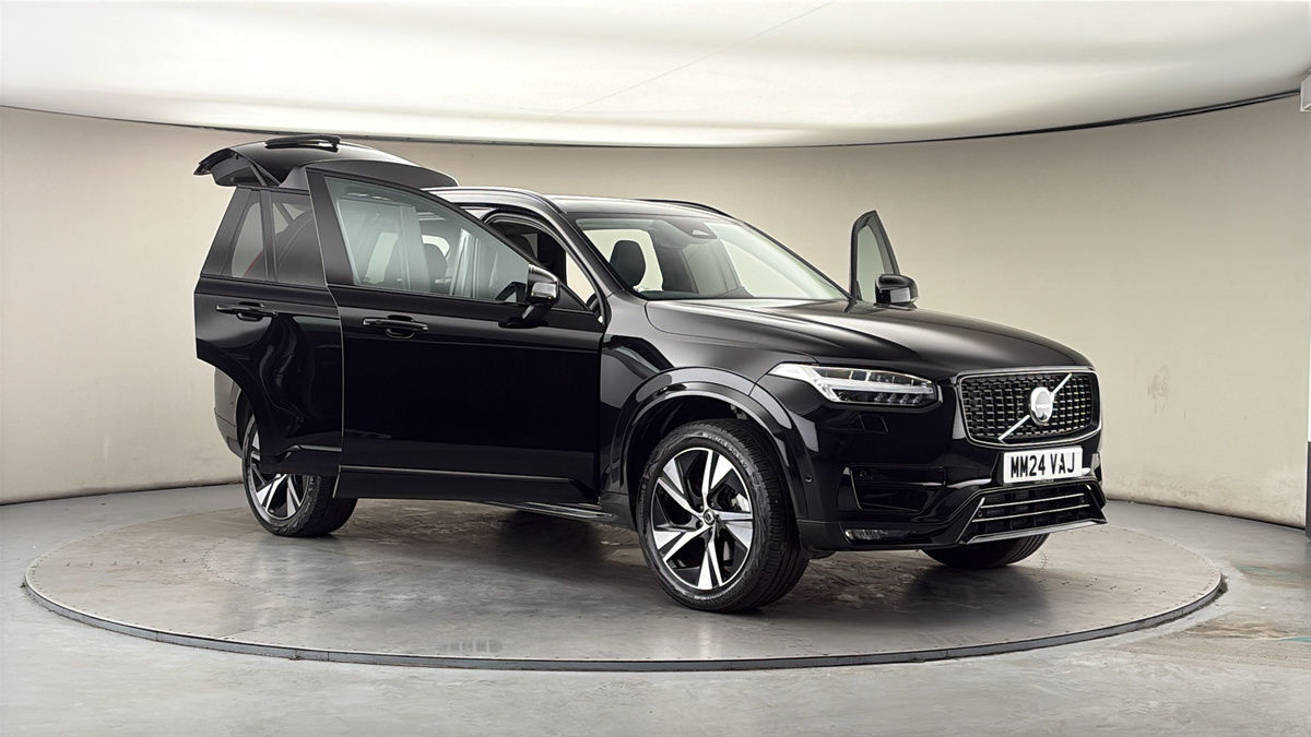 More views of Volvo XC90