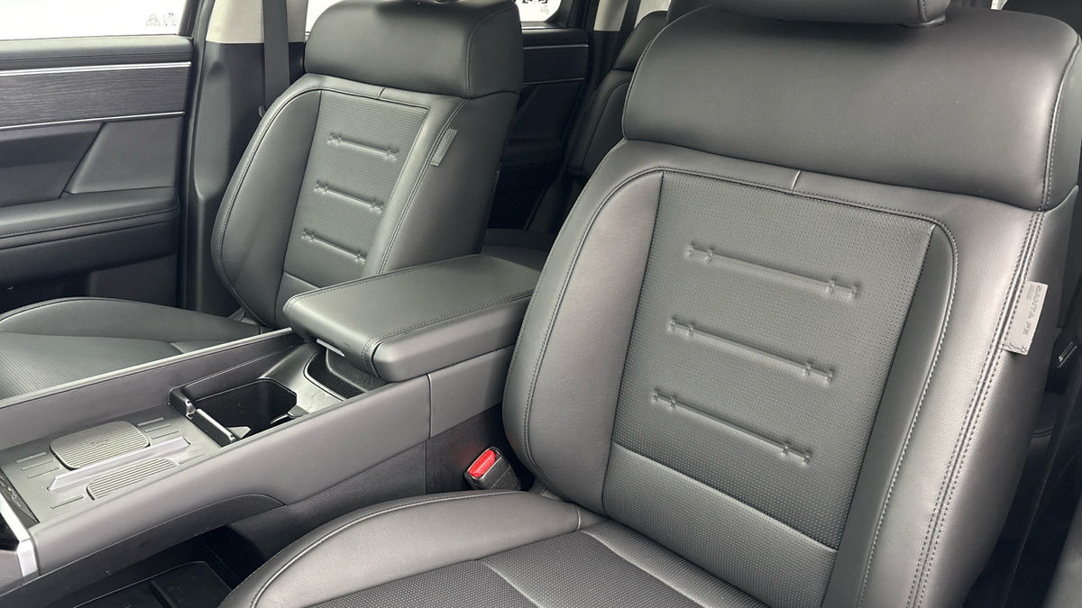 Hyundai Santa Fe Image 7