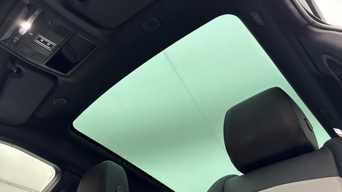 Land Rover Range Rover Evoque Image 6