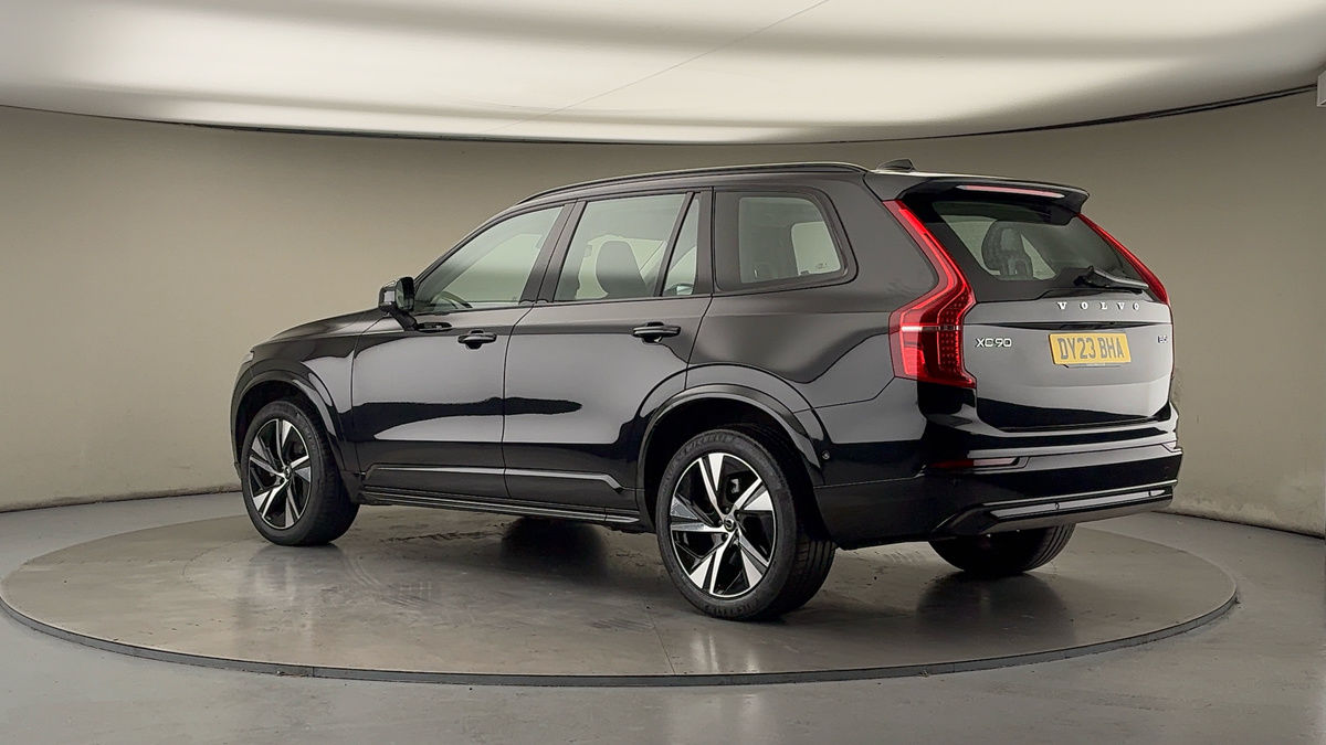 More views of Volvo XC90