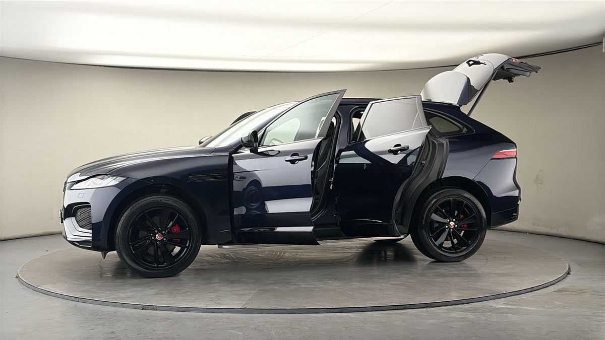 More views of Jaguar F-PACE