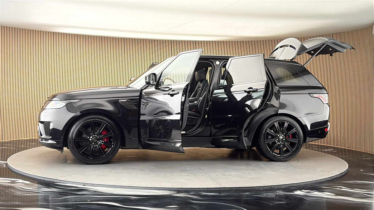 More views of Land Rover Range Rover Sport