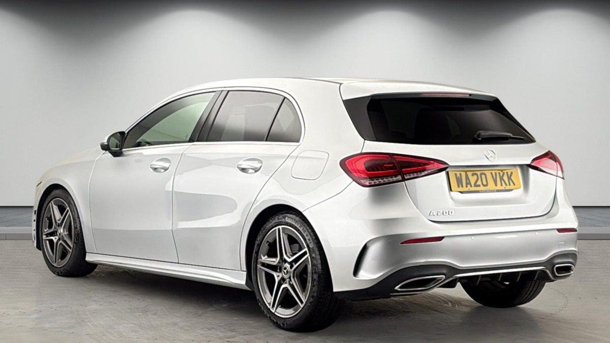 Mercedes-Benz A Class Image 2