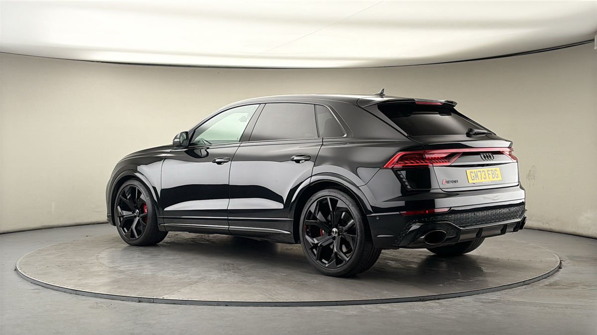 More views of Audi RSQ8